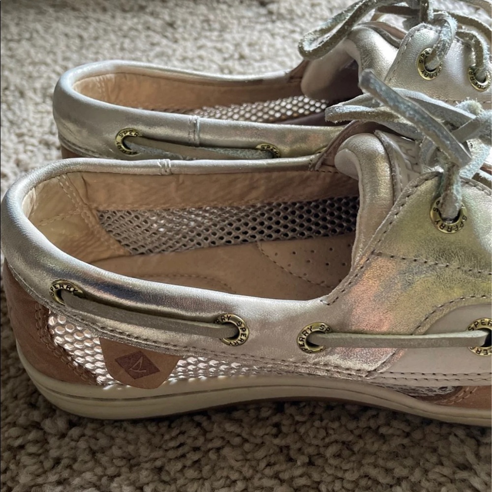 Sperry - Picture 3 of 5
